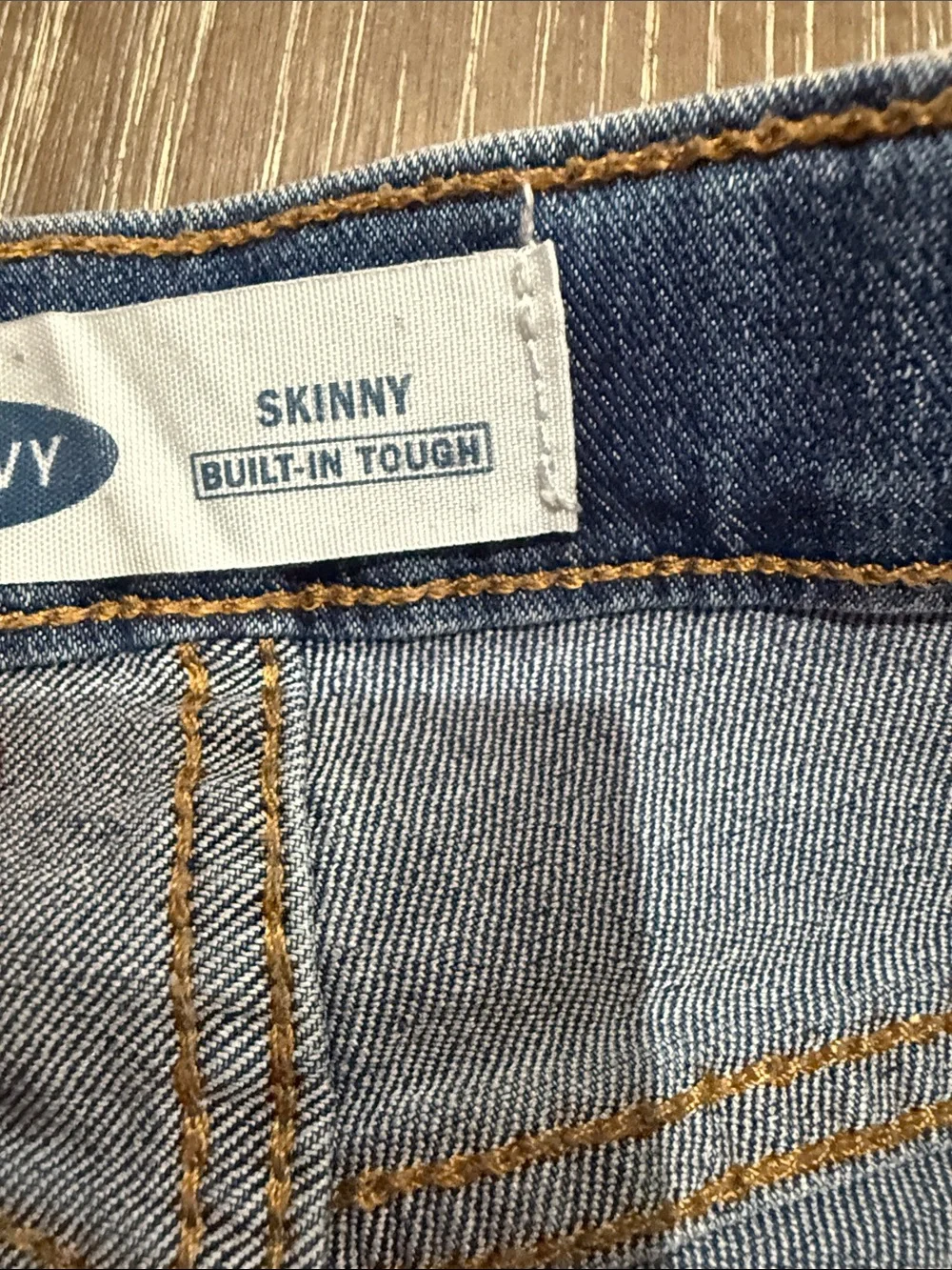 Like new Size 6/7 Old Navy kids skinny  Medium Blue Stretch Jeggings